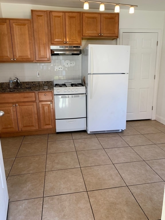 Photo - 104 Beacon St Unit 2