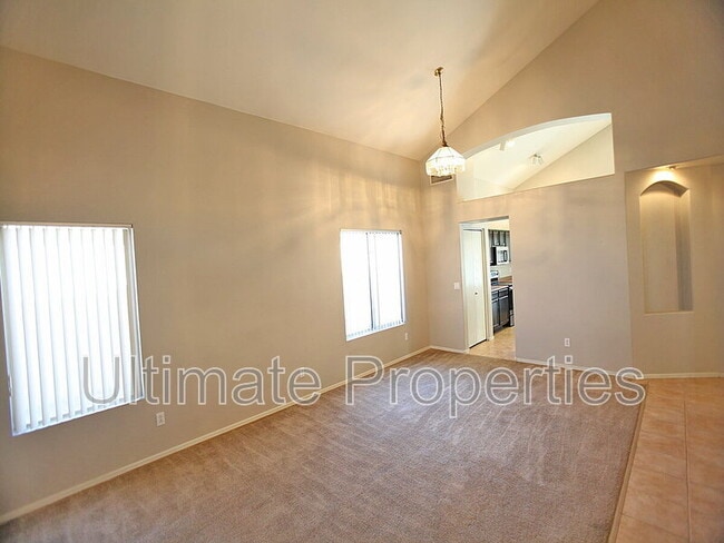 Photo - 7205 W Mohawk Ln