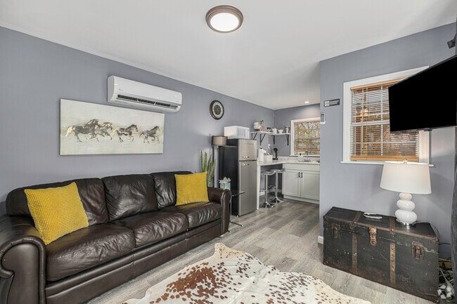 Building Photo - 1215 Wimbee Dr Unit 1215 Wimbee Dr Rental