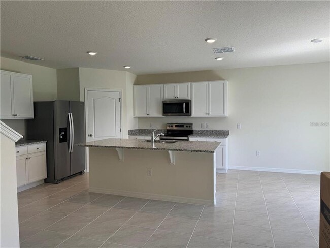 Photo - 2572 Tulip Dr
