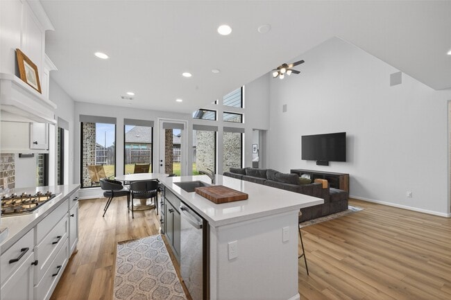 Photo - 7214 Darting Plover Wy