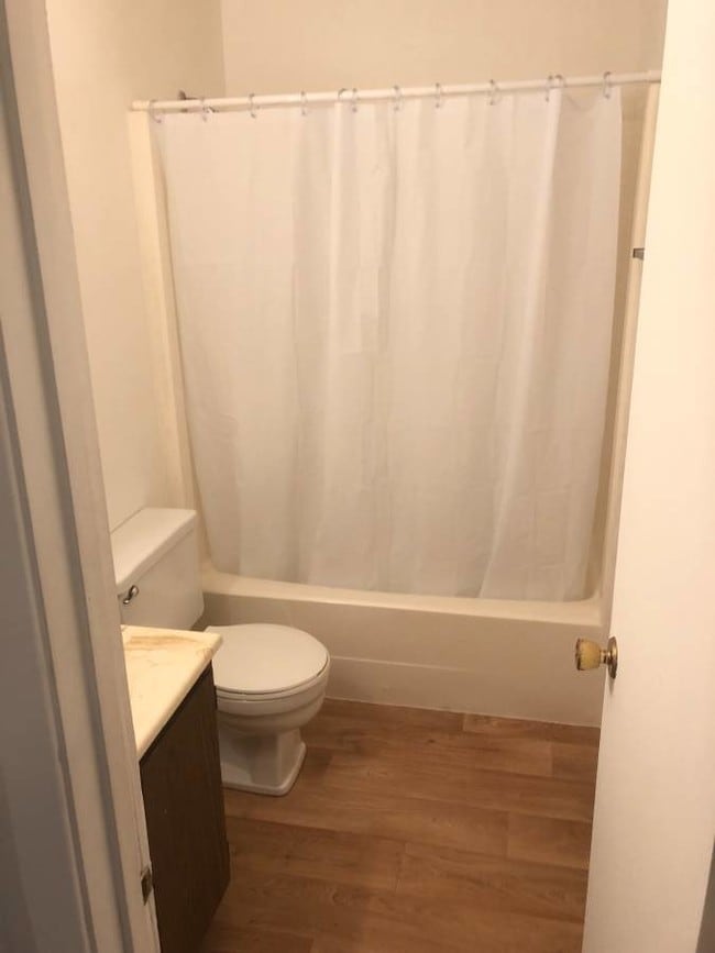 Photo - 1501 Ensign Dr Unidad 1N