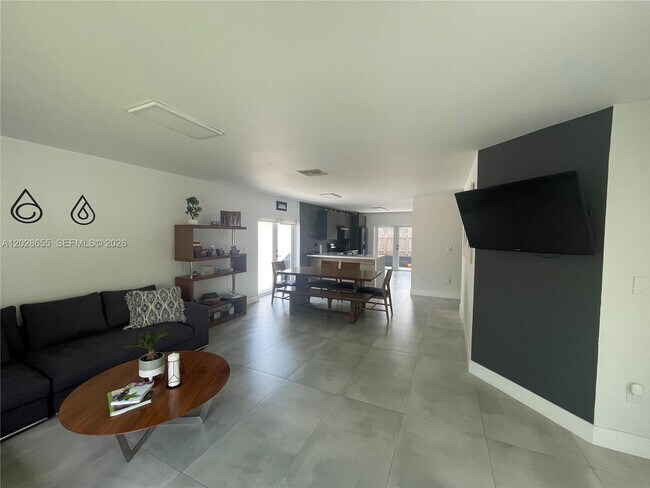 Photo - 5733 NW 100th Ct