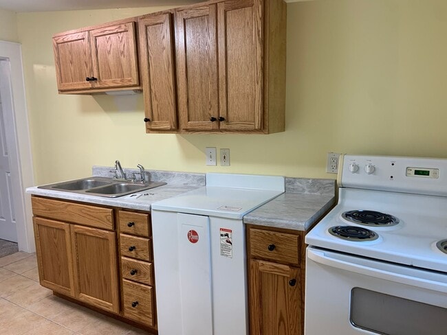 Photo - 3461 Sunnycrest Ave Unit 3461 Sunnycrest Ave- B