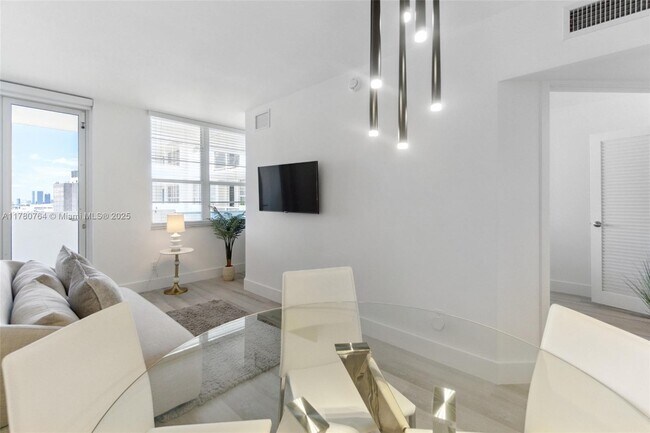 Photo - 100 Lincoln Rd Condo Unit 1218