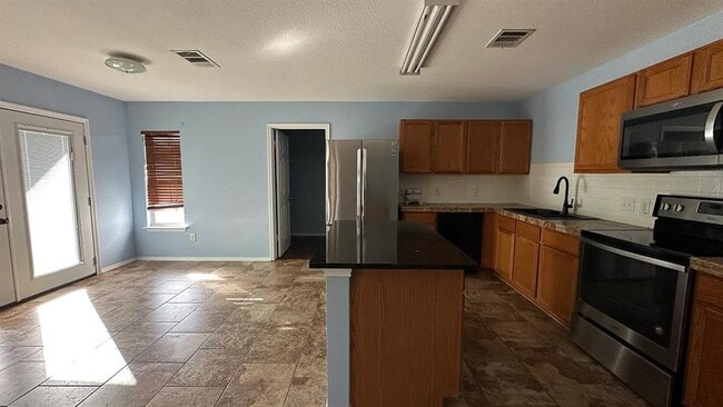 13105 Lofton Cliff Dr