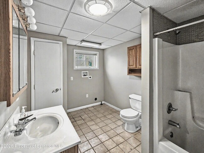 Photo - 1125 Reynolds Ave