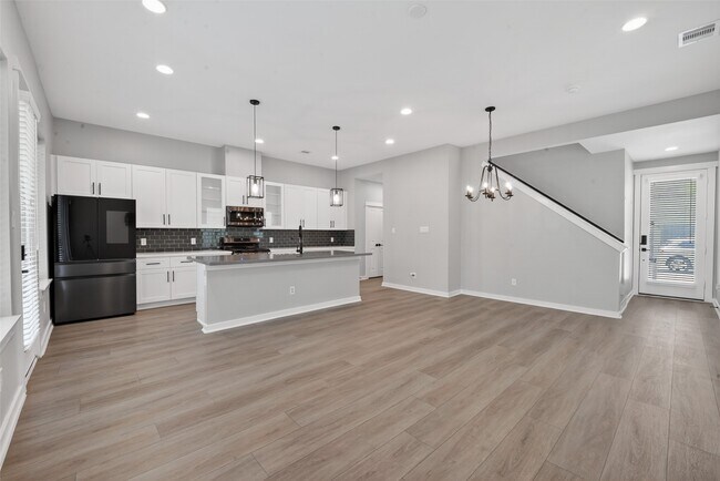 Photo - 8458 Berry Green Ln