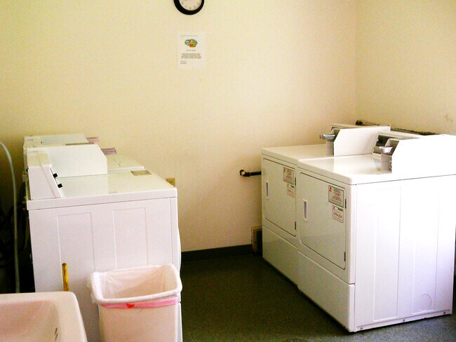 Photo - Lake Matherville Manor