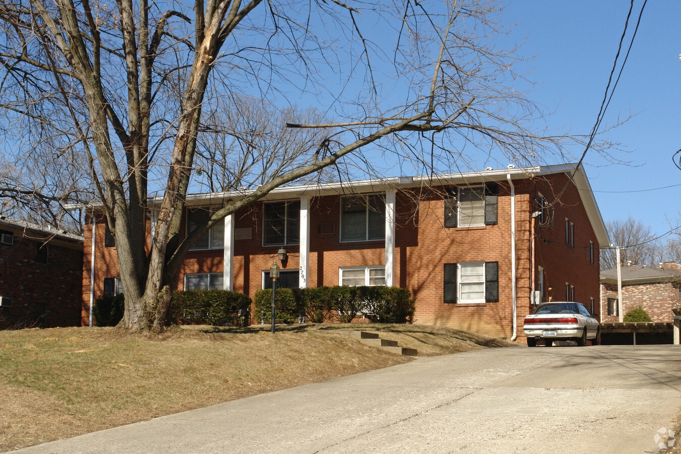 Photo - 2703 Brownsboro Rd Apartments