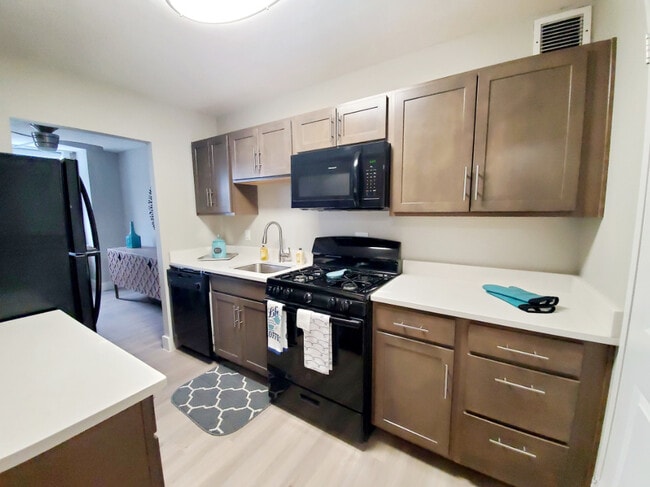 Photo - The View at Dayton Towers