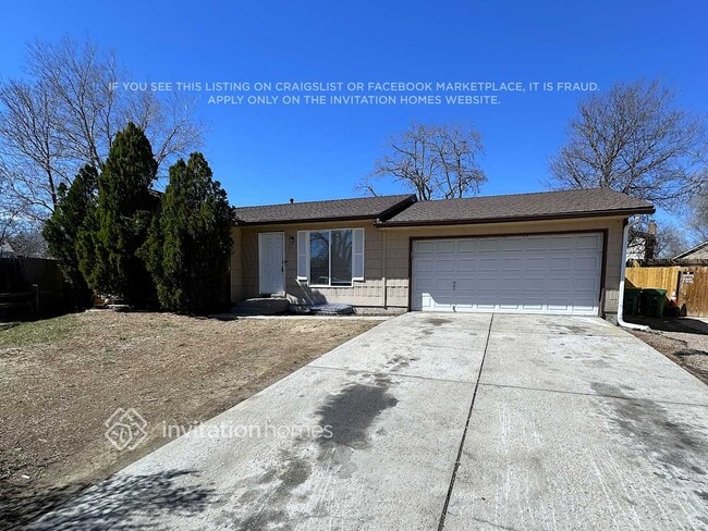 Building Photo - 1621 S Rifle St