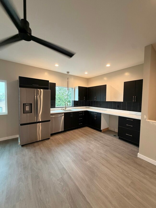 Photo - 8934 Arlon St