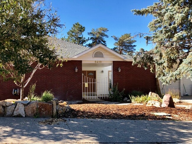 Photo - 8410 Kings Hill Dr