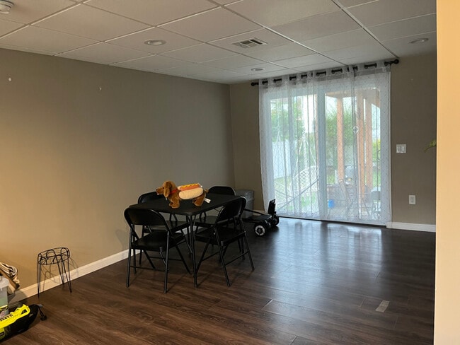 Photo - 16 Ferncliff Ave