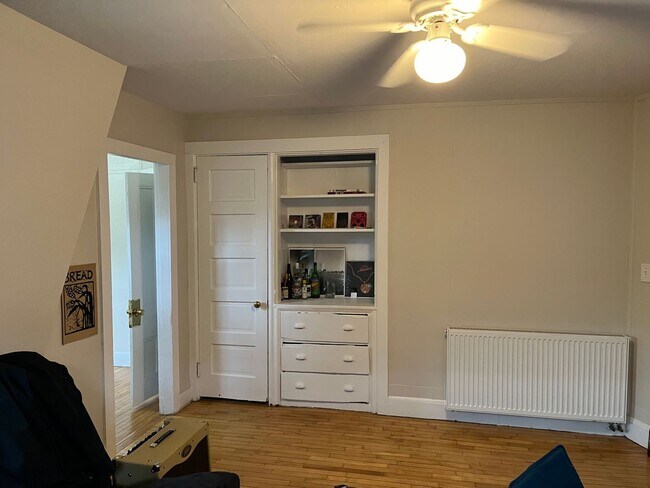 Photo - 469 Cumberland Ave Unit 6