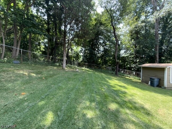 Photo - 980 Black Oak Ridge Rd