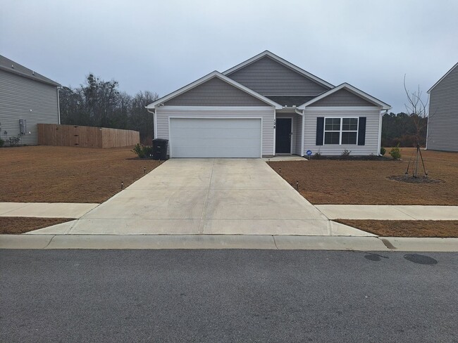 Spacious Four Bedroom Home in Lugoff SC - Spacious Four Bedroom Home in Lugoff SC