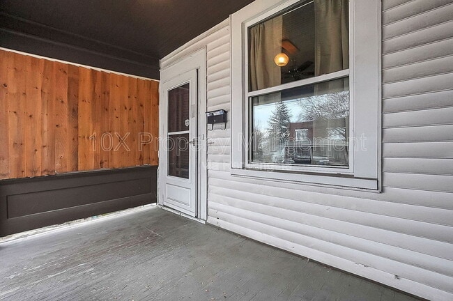 Photo - 275 N Warren Ave