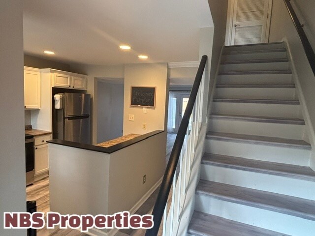 Photo - 6523 Deane Hill Dr