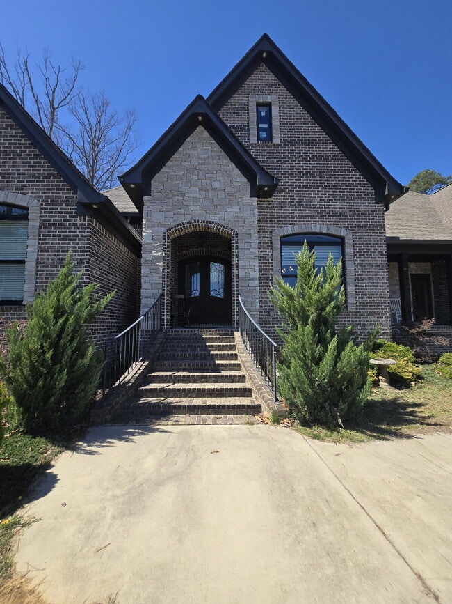 Amazing House In Windstone Available For Prelease