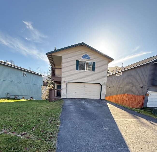 Photo - Eagle River Home for Rent - 3 Bedroom + Fa...