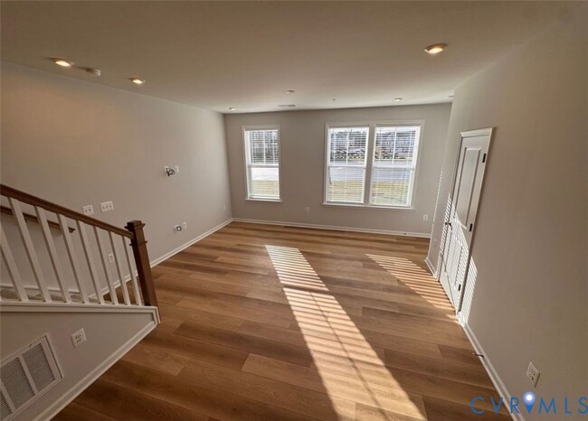 Photo - 9252 Magellan Pkwy