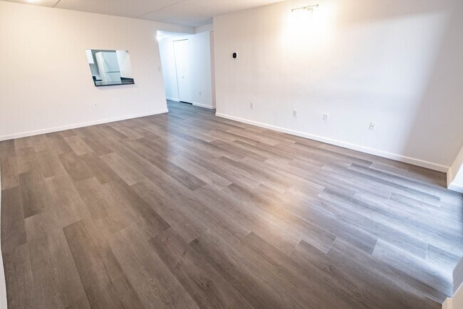 Photo - 100 High St Unit 802