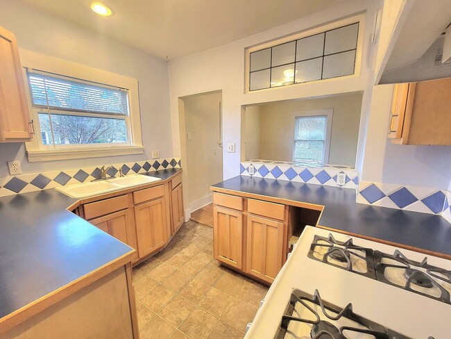 Photo - Cozy 1 Bed, 1 Bath Home in Desirable SE Portland