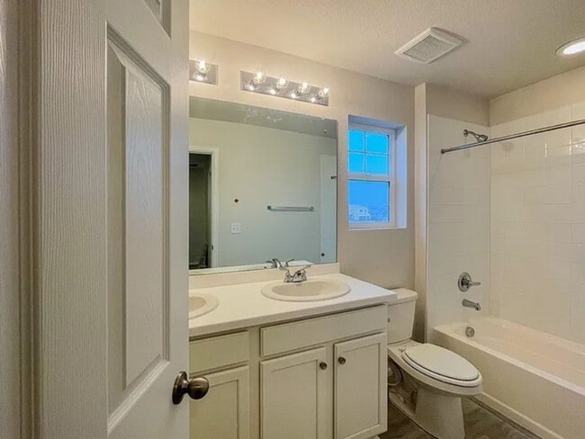 Photo - LONG REALTY AND PROPERTY MANAGEMENT- 4BED 3BATH IN Commerce City