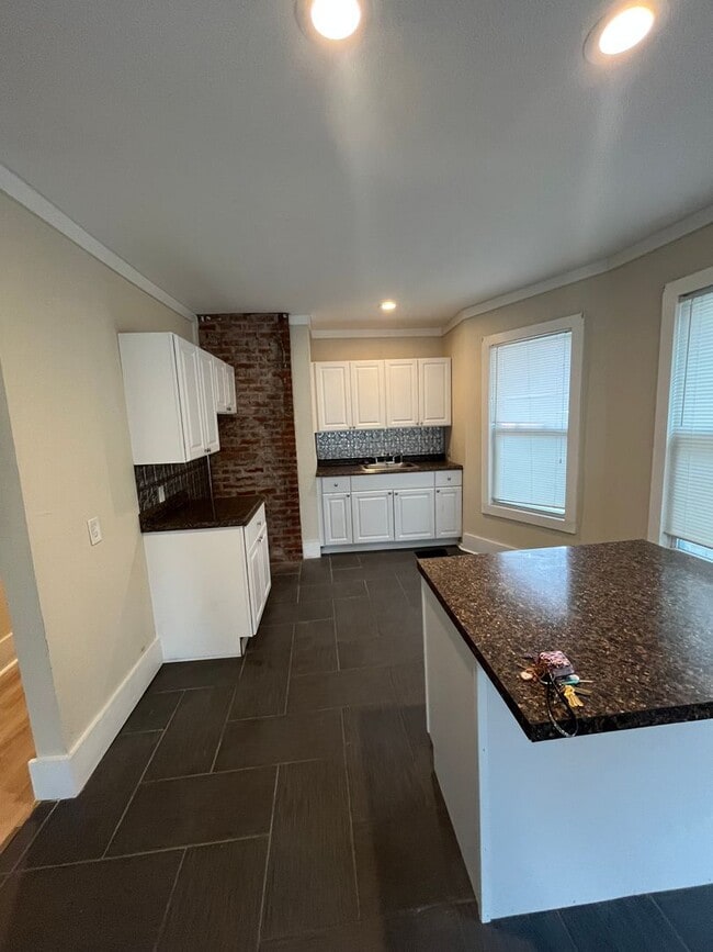 Photo - 12 Madison St Unit 12 Madison St-Up