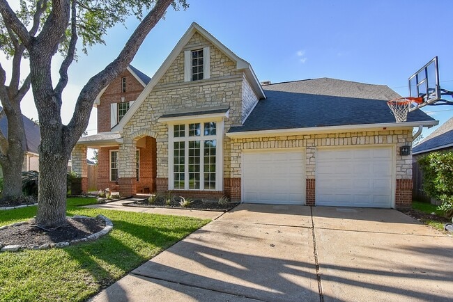 Photo - 5926 Brook Bend Dr