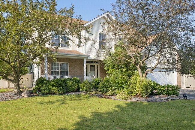 Building Photo - 384 Otto Dr