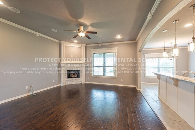 Photo - 5803 SW North Fork St