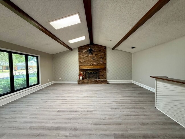 Photo - 8606 Knoxville Ave