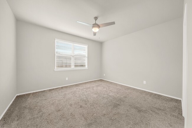 Building Photo - 9244 Inland Leather Ln Rental