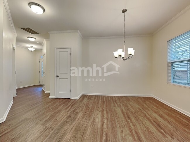 Photo - 2065 Tanners Mill Dr