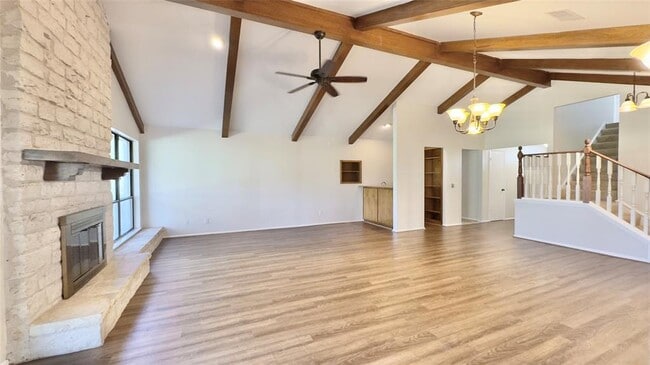 Photo - 843 Sunfish St