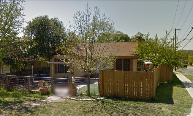 Photo - 2400 Forest Ave