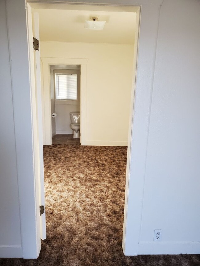 Photo - 1 Bedroom, 1 Bathroom Home - Mills Addition
