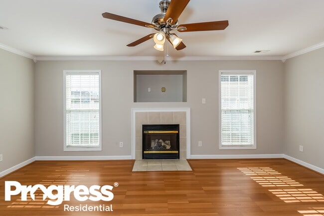 Photo - 1440 Standish Dr