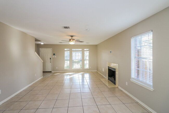 Photo - 8206 Holmwood Dr