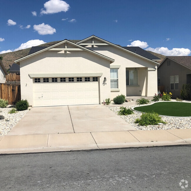 Building Photo - 3908 Cloverbrook Dr Rental