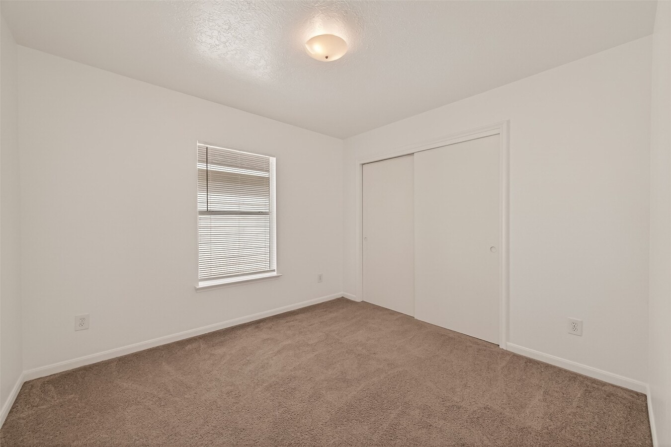 Photo - 3807 Gardenia Bend