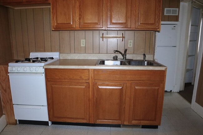 Photo - 822 Grant St Unit 822-1ADV