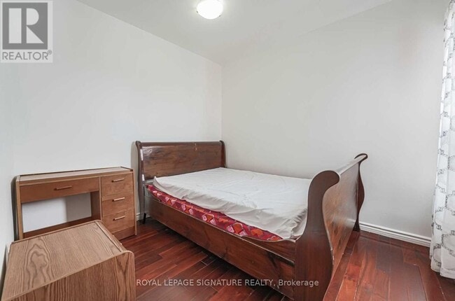 Photo - 80 Markham St