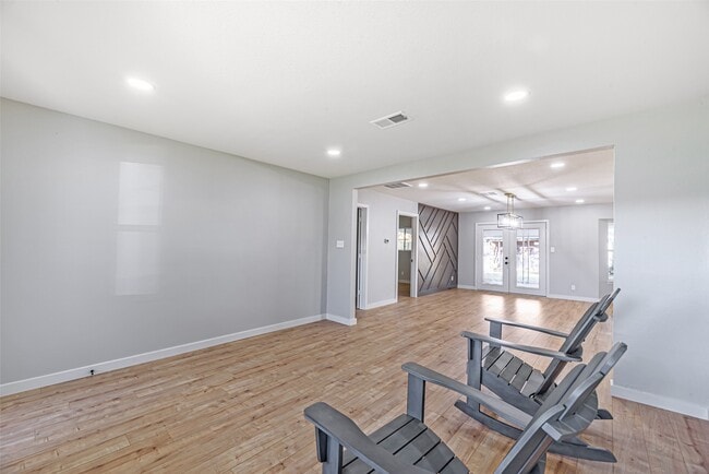 Photo - 8518 Cedel Dr