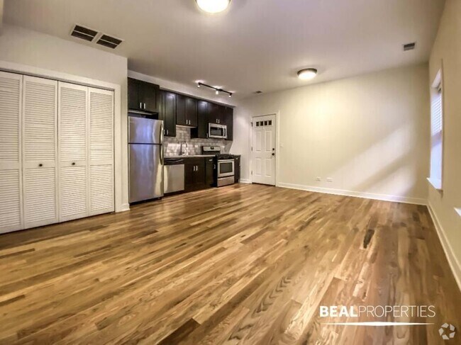 Building Photo - 0 bedroom in CHICAGO IL 60625 Unit 1SW Rental
