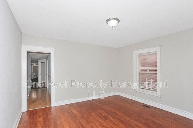 Photo - 3228-3230 E 8th St.