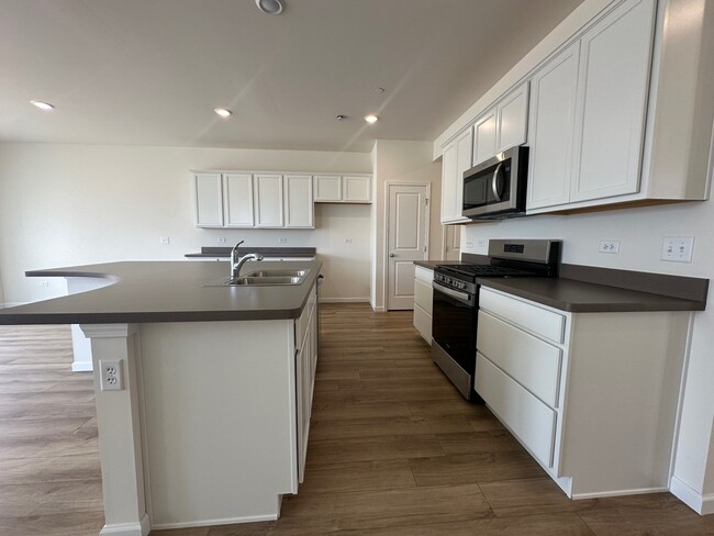 Photo - 2320 Horseshoe Cir